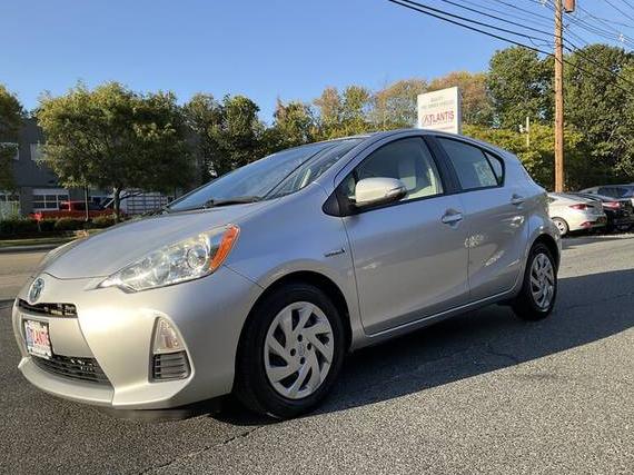 TOYOTA PRIUS C 2014 JTDKDTB30E1563153 image